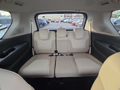 2025 Nissan Armada Platinum