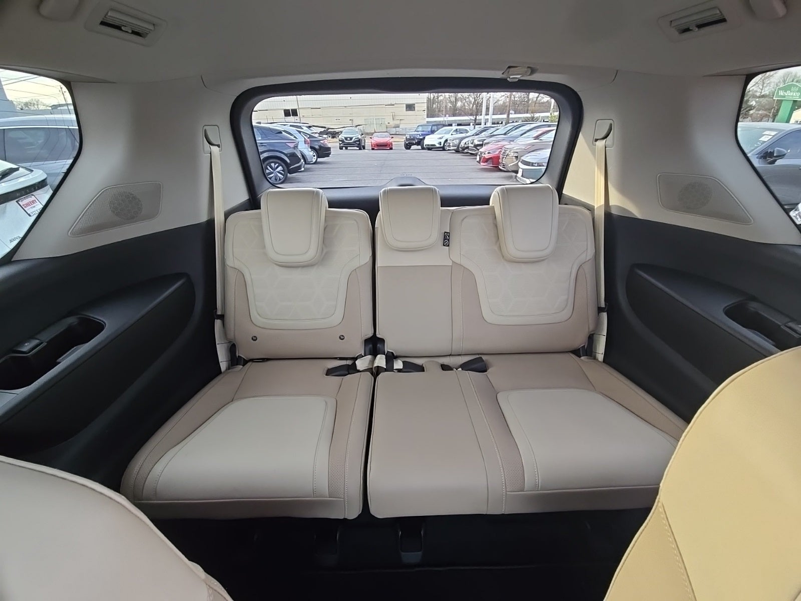 2025 Nissan Armada Platinum