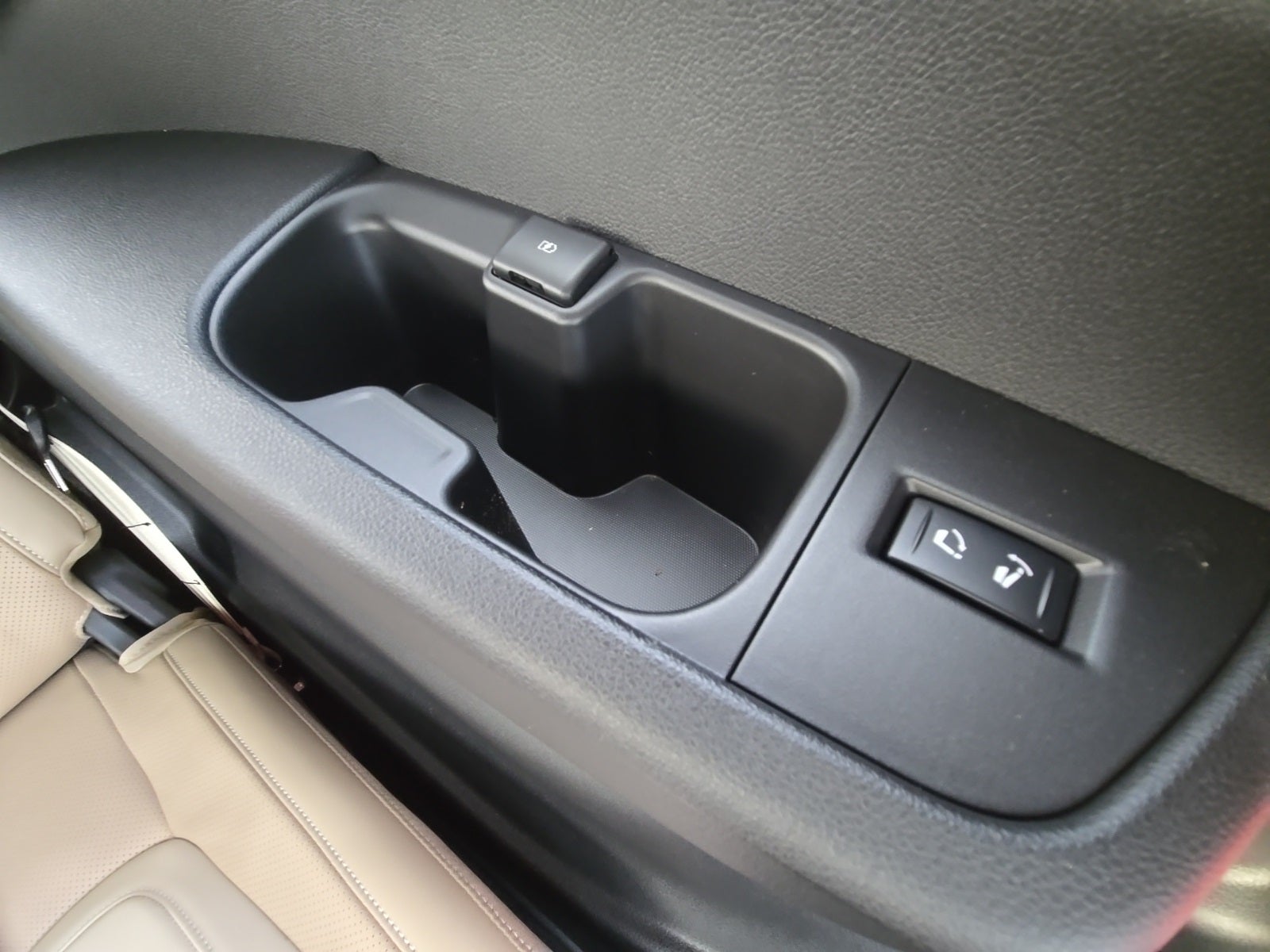 2025 Nissan Armada Platinum