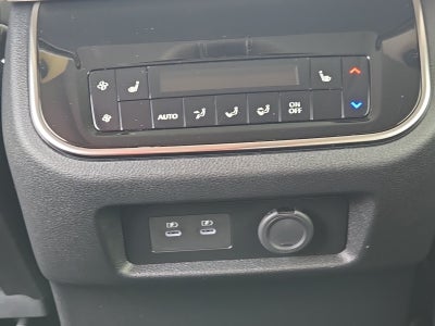 2025 Nissan Armada Platinum