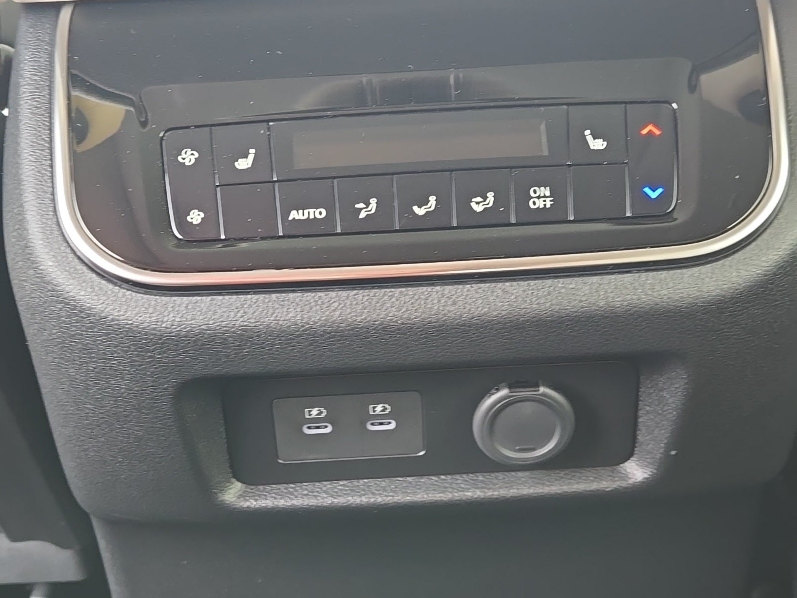 2025 Nissan Armada Platinum