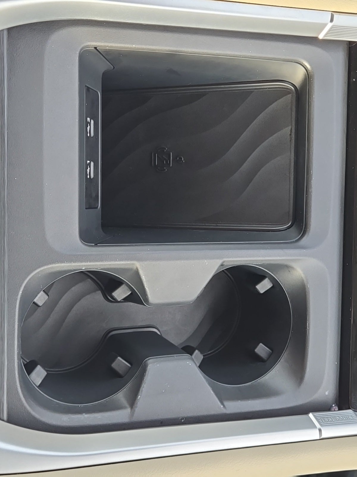 2025 Nissan Armada Platinum