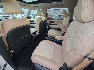 2025 Nissan Armada Platinum