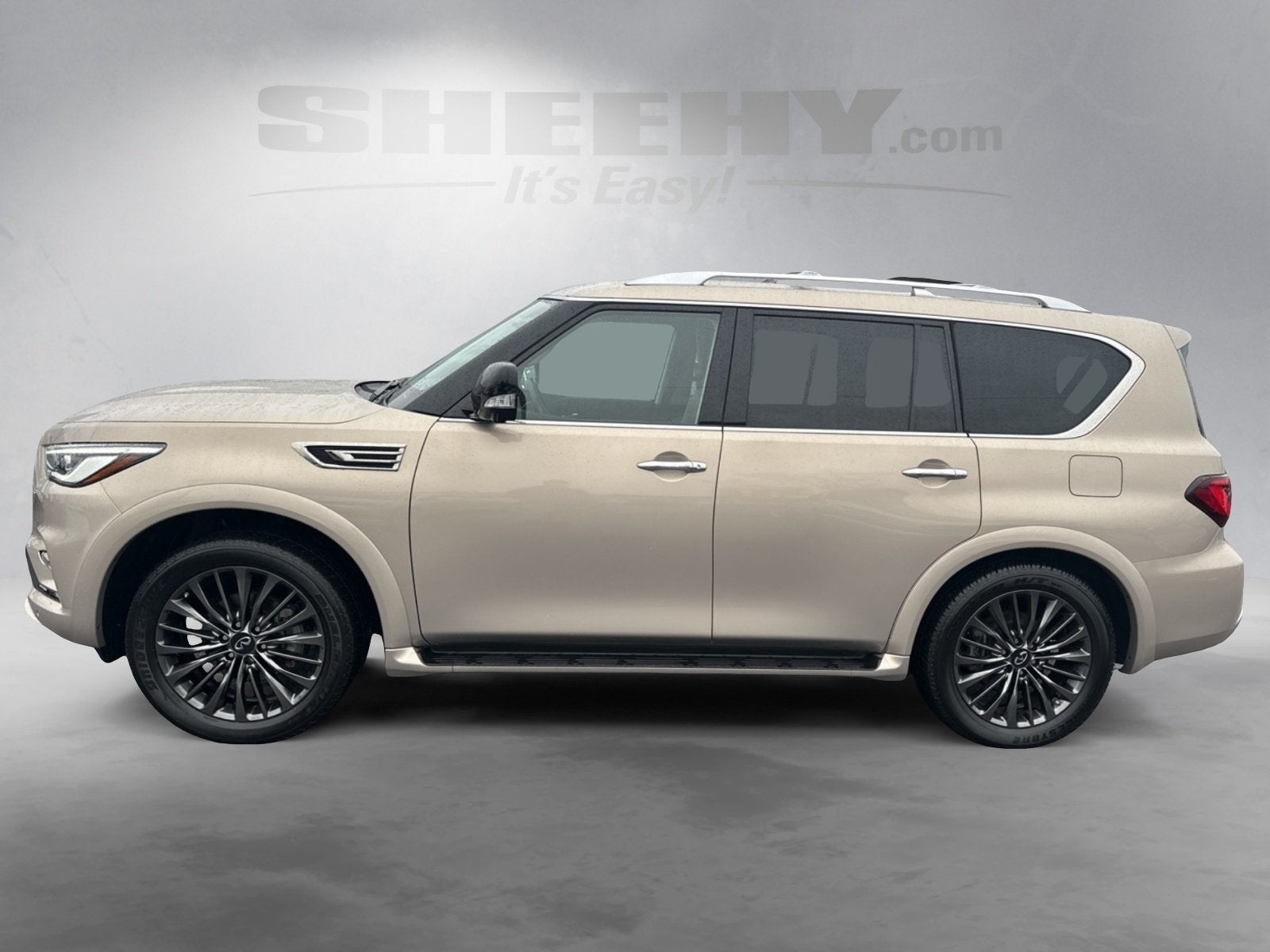 2023 INFINITI QX80 Premium Select