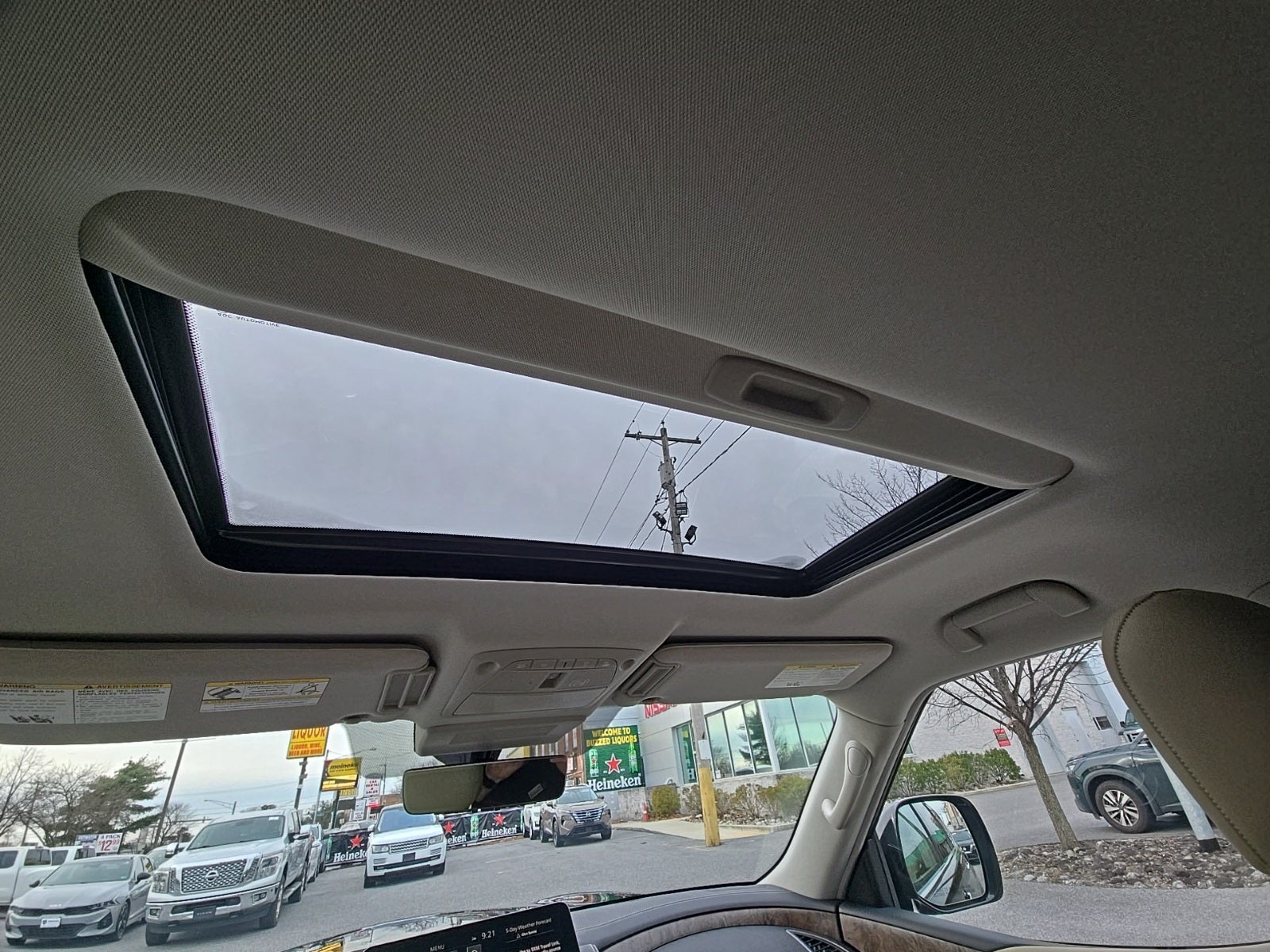 2024 INFINITI QX80 Premium Select