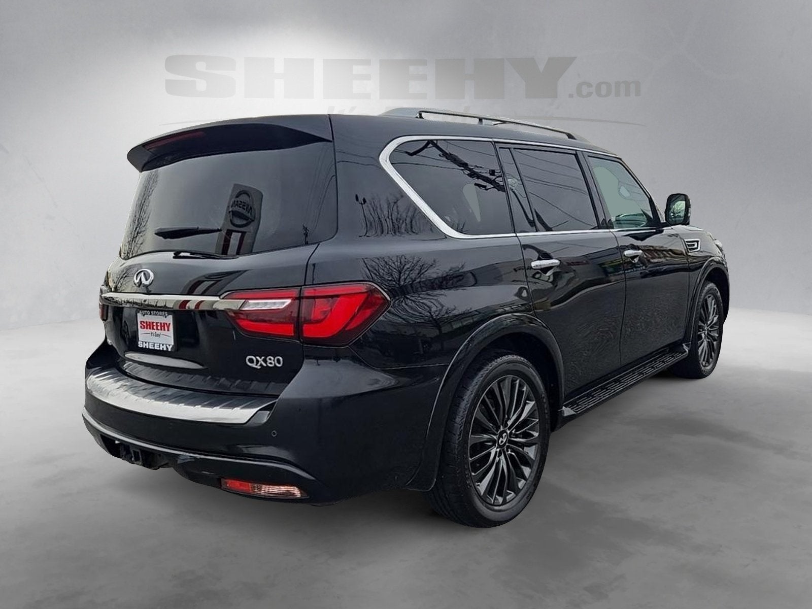 2024 INFINITI QX80 Premium Select