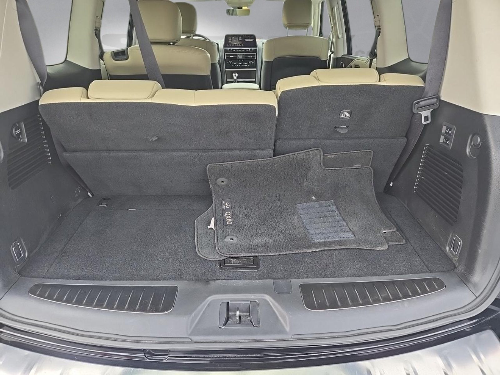 2024 INFINITI QX80 Premium Select