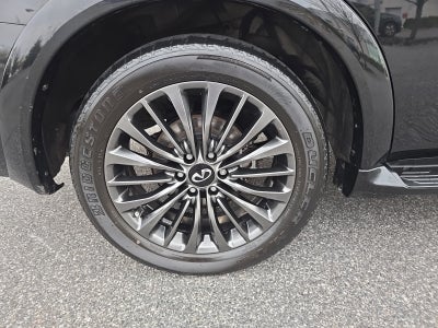 2024 INFINITI QX80 Premium Select