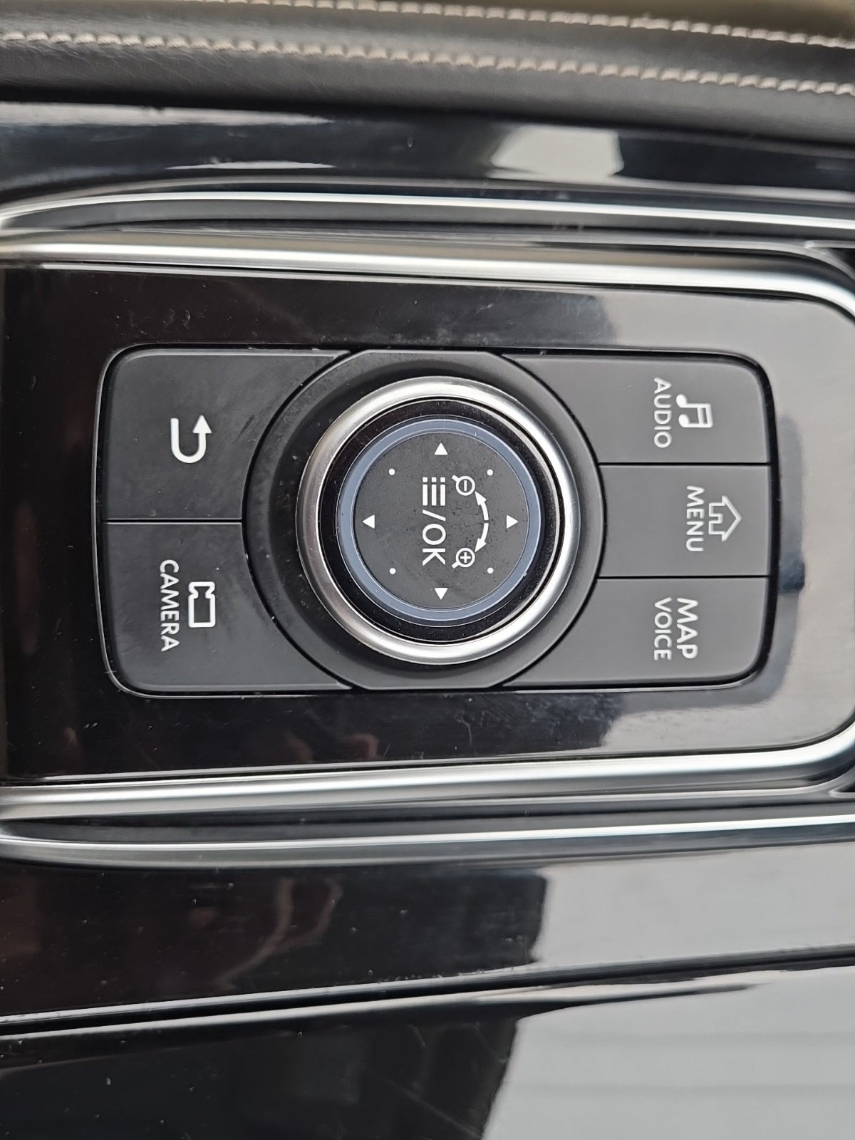 2024 INFINITI QX80 Premium Select