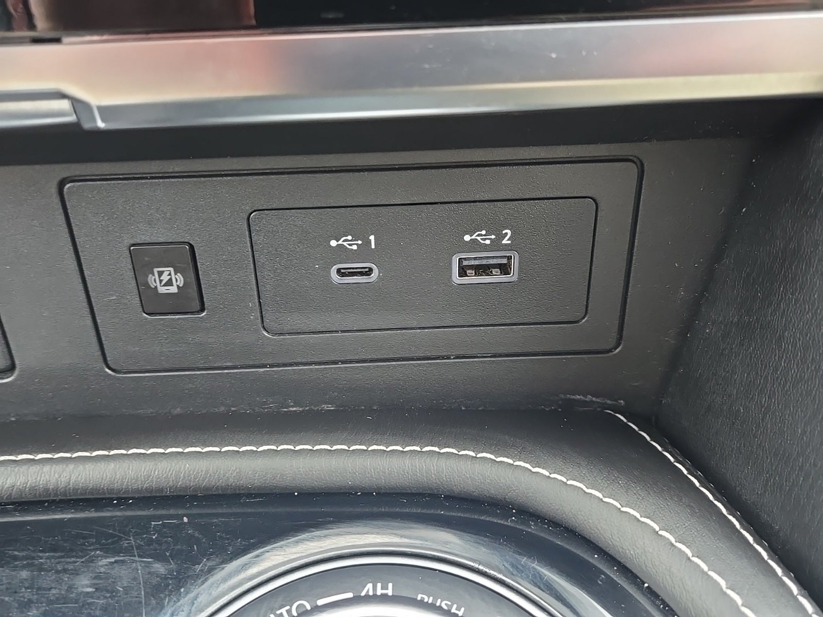 2024 INFINITI QX80 Premium Select