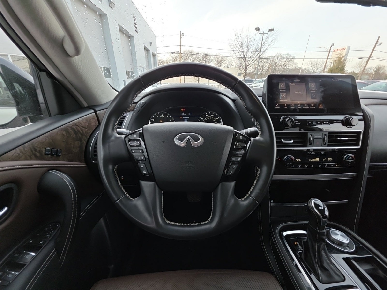 2024 INFINITI QX80 Premium Select
