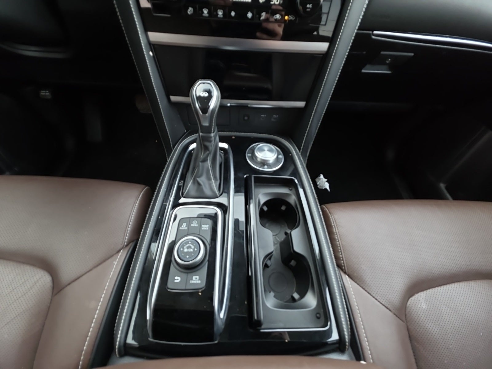 2024 INFINITI QX80 Premium Select