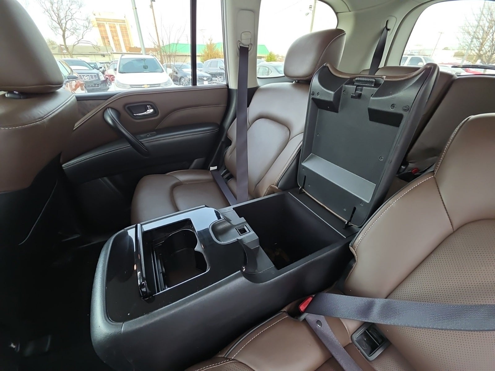 2024 INFINITI QX80 Premium Select