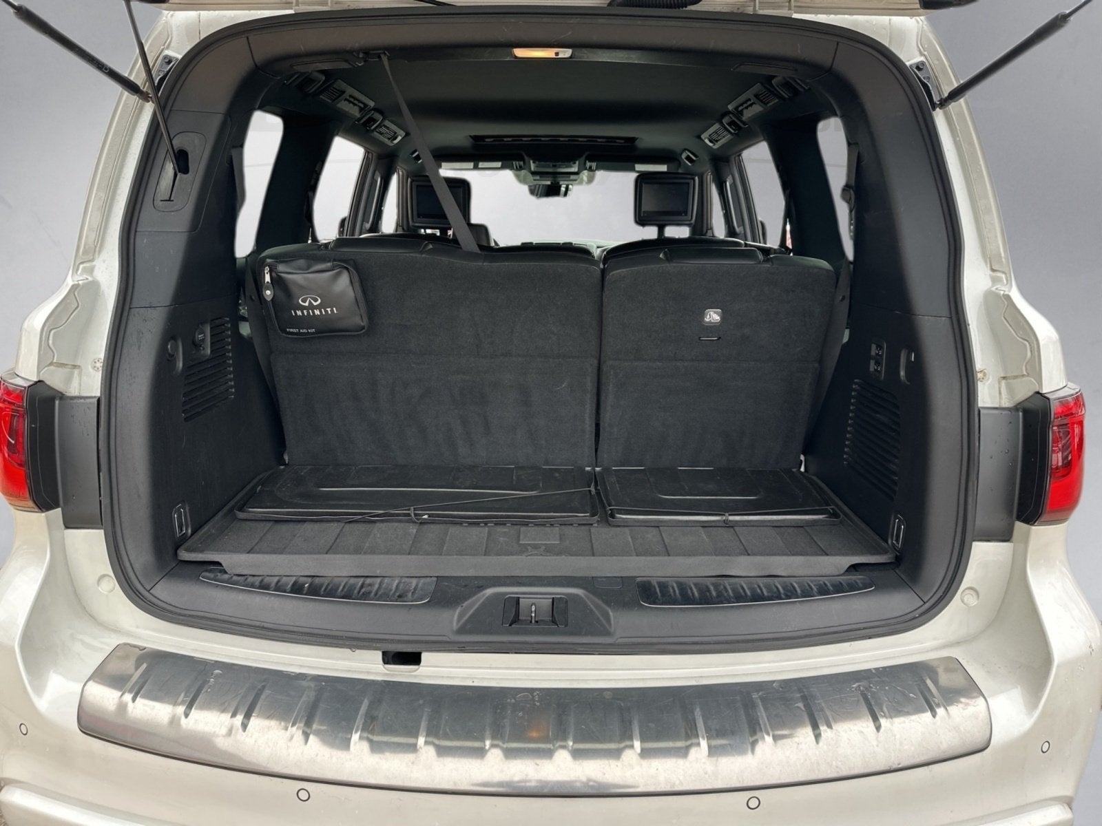 2021 INFINITI QX80 Sensory