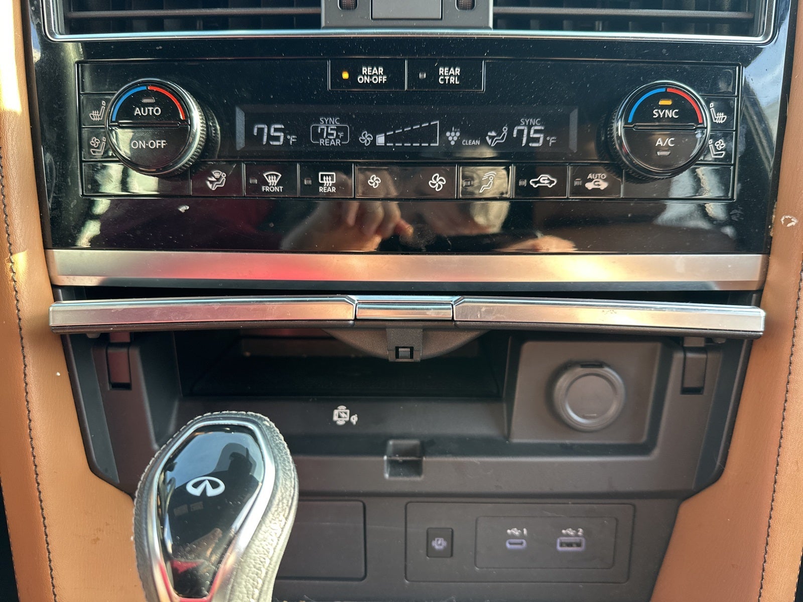 2023 INFINITI QX80 Sensory