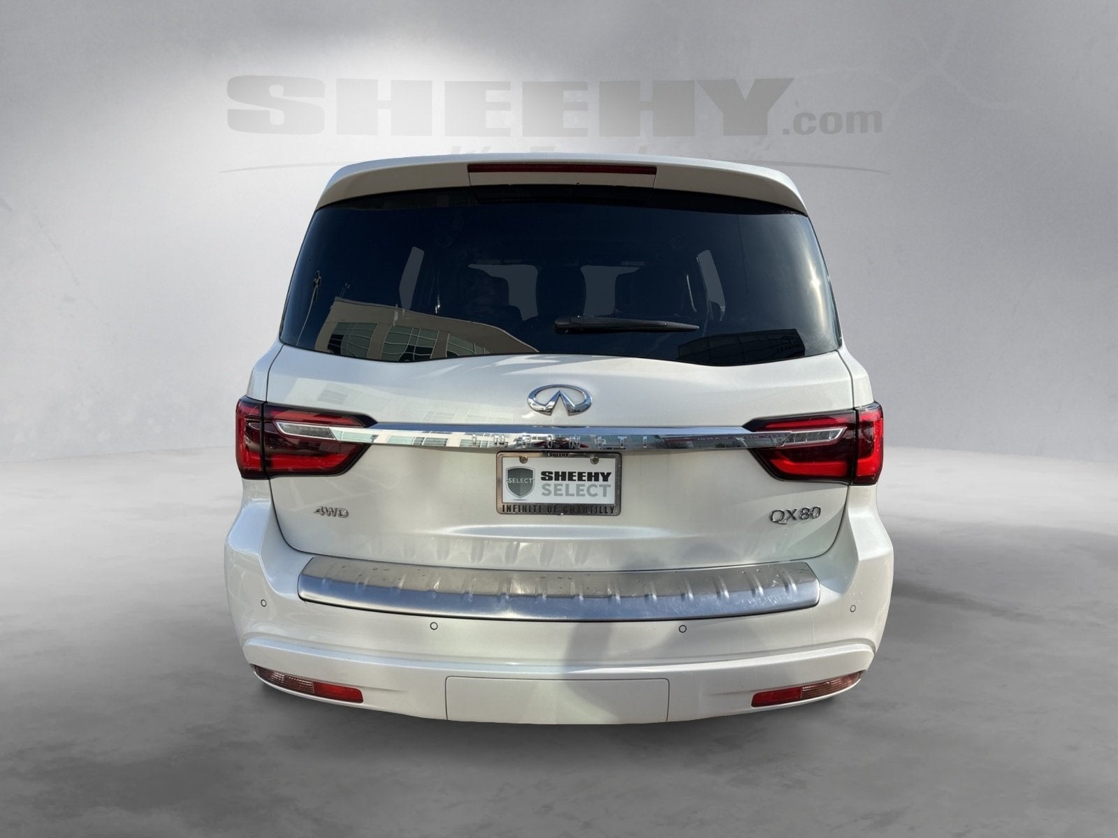 2023 INFINITI QX80 Sensory