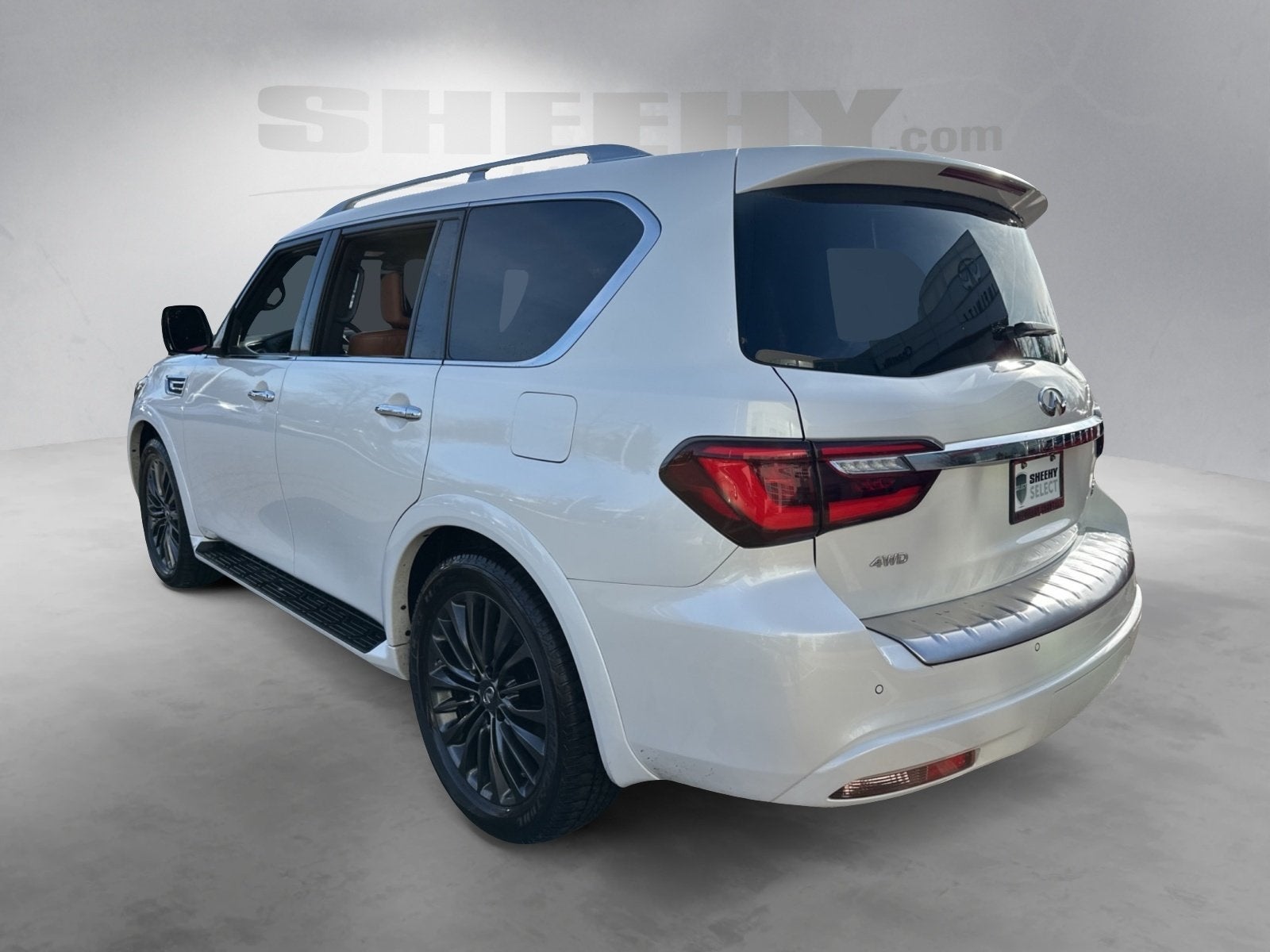 2023 INFINITI QX80 Sensory