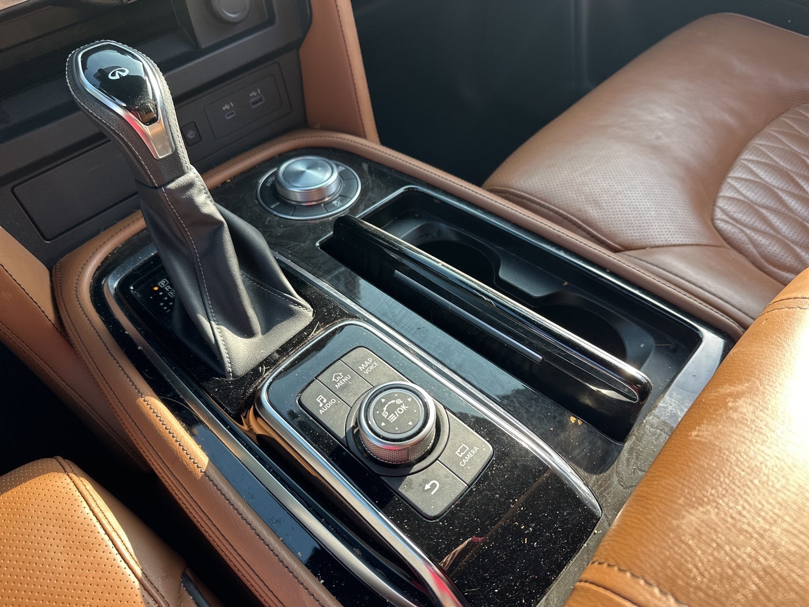 2023 INFINITI QX80 Sensory