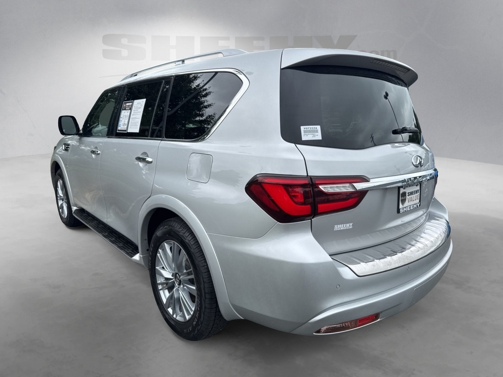 2019 INFINITI QX80 LUXE