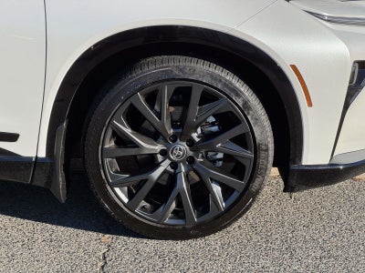 2025 Toyota Crown Signia Limited