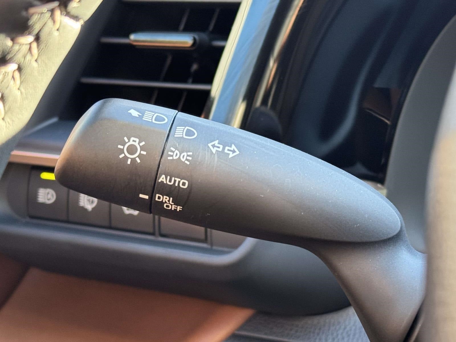 2025 Toyota Crown Signia Limited