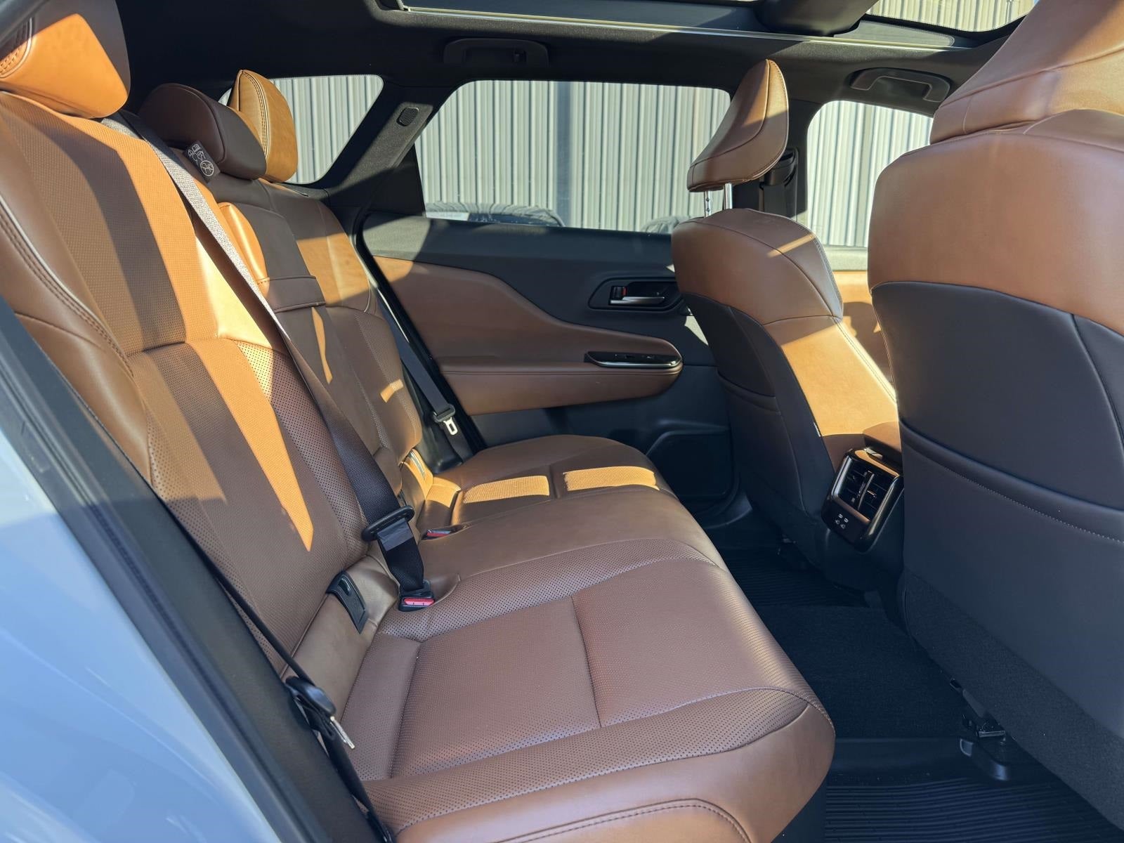 2025 Toyota Crown Signia Limited