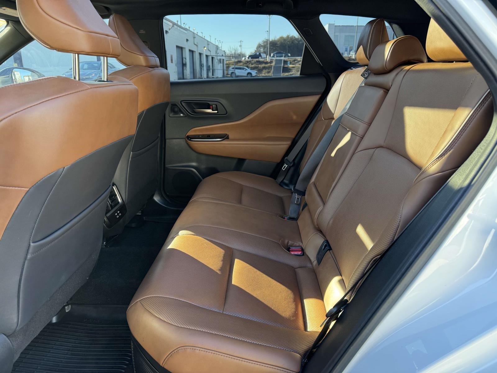 2025 Toyota Crown Signia Limited