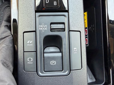 2024 Toyota Prius XLE