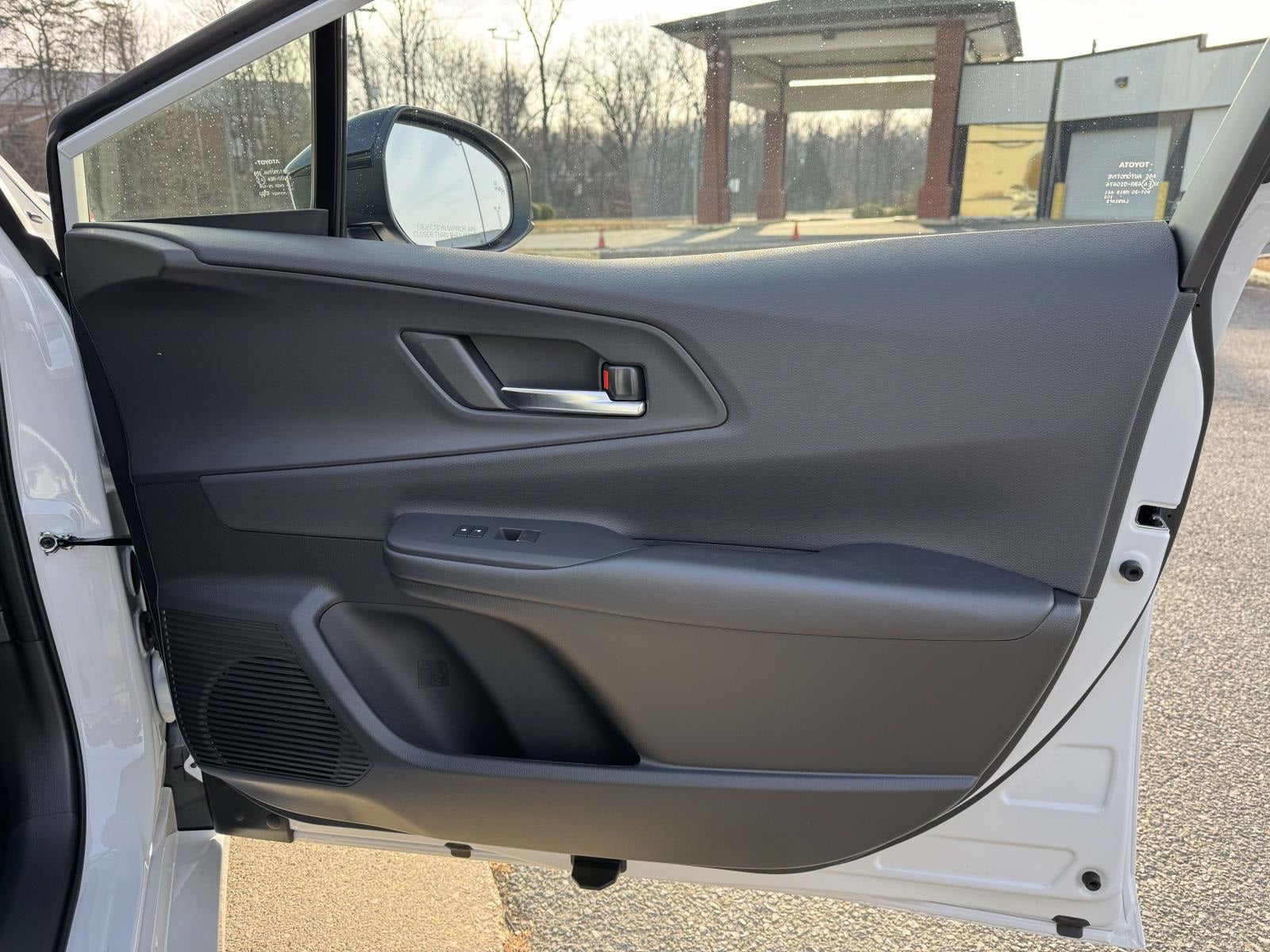 2025 Toyota Prius Plug-In Hybrid XSE Premium