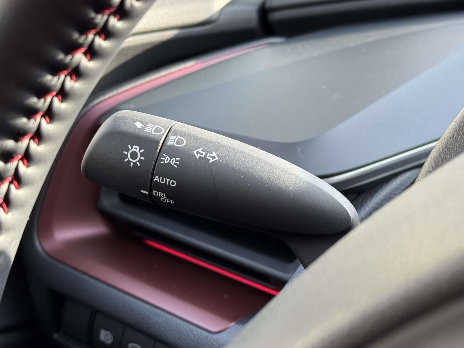 2025 Toyota Prius Plug-In Hybrid XSE Premium