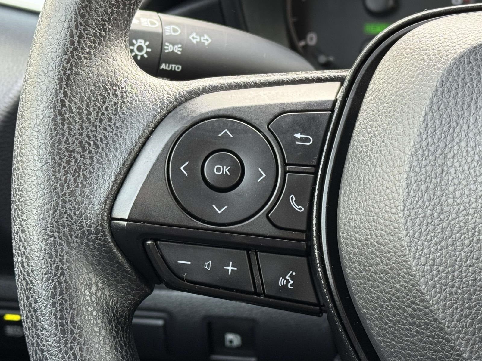 2025 Toyota Corolla Hybrid SE