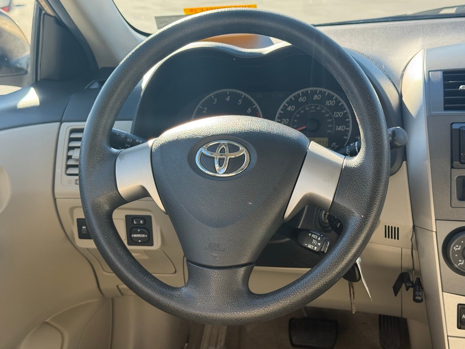 2011 Toyota Corolla LE