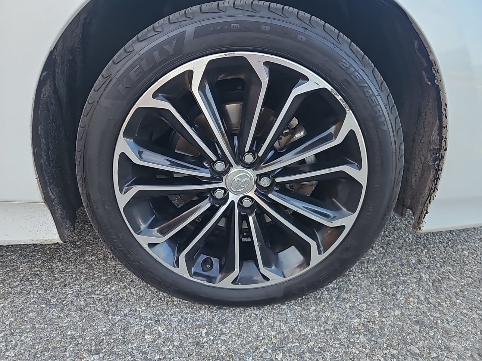 2022 Toyota Prius Prime XLE