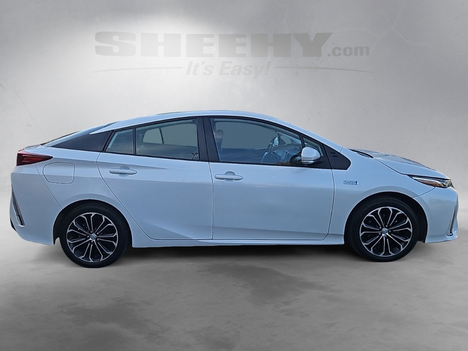 2022 Toyota Prius Prime XLE