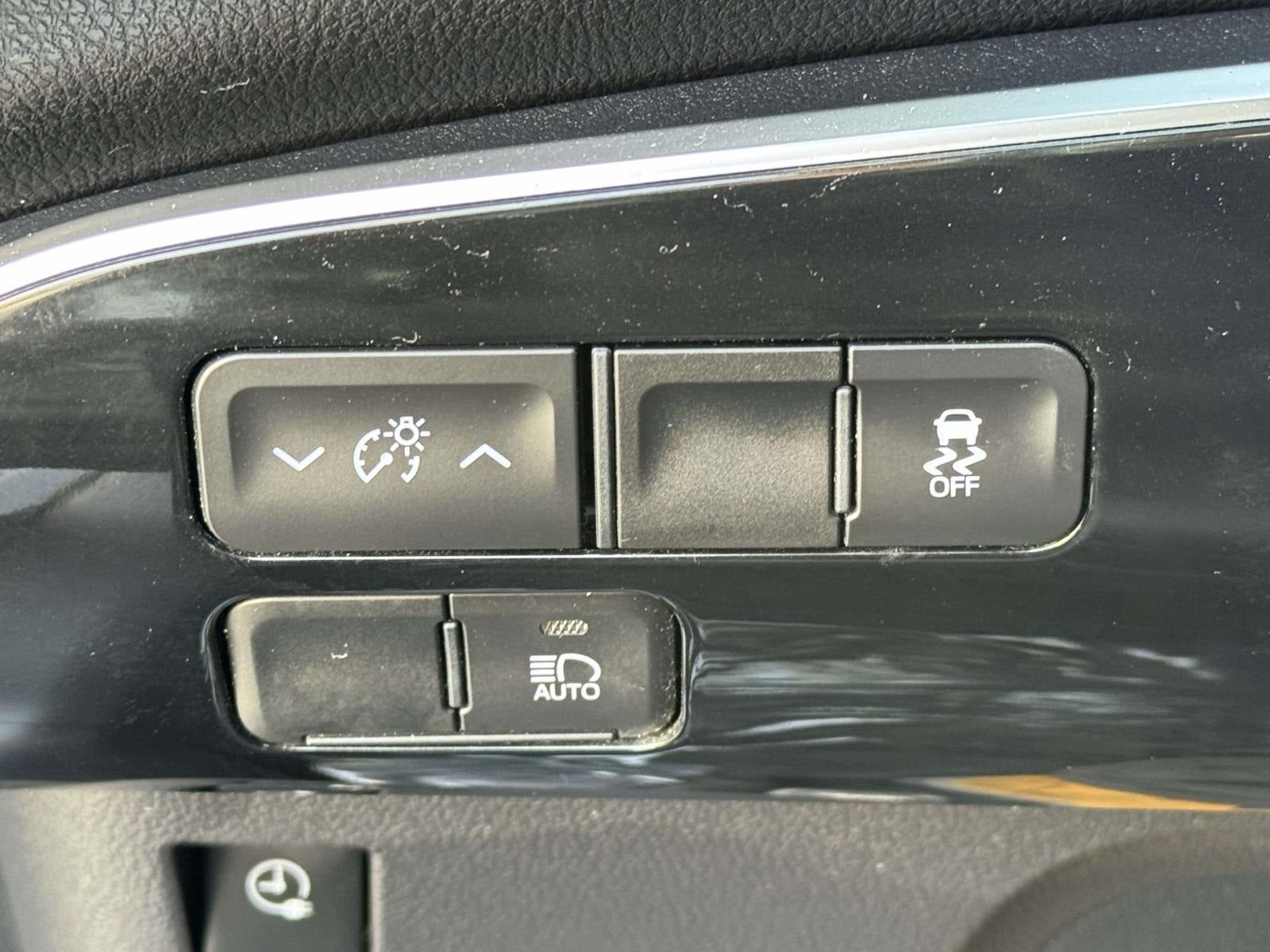 2022 Toyota Prius Prime XLE