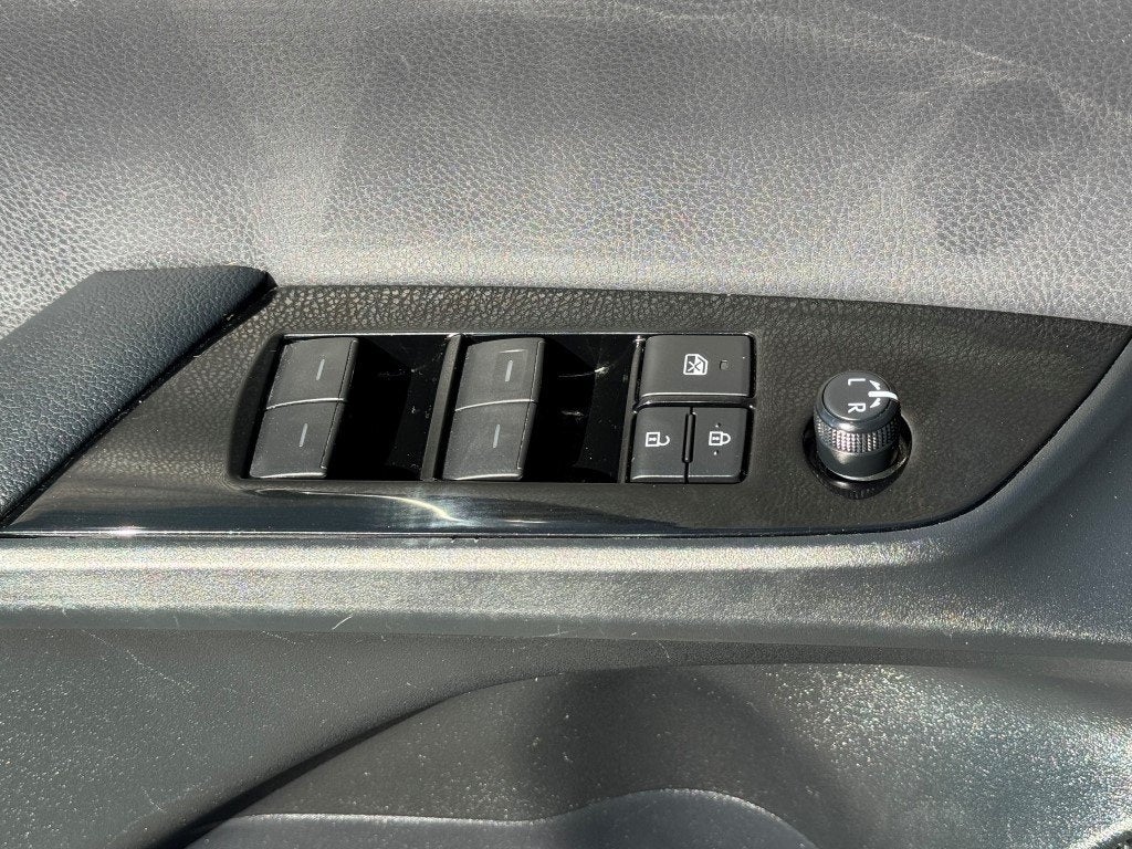 2019 Toyota Prius LE