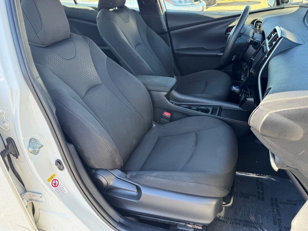 2019 Toyota Prius LE