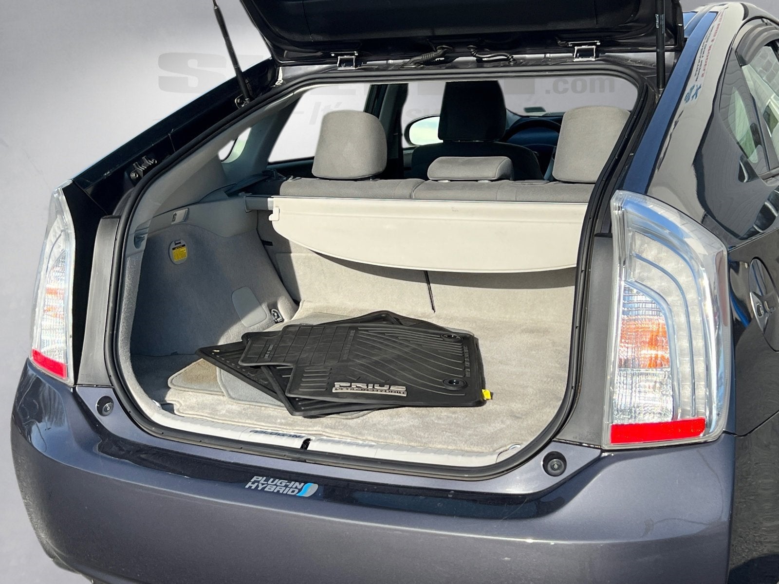 2013 Toyota Prius Plug-in Advanced