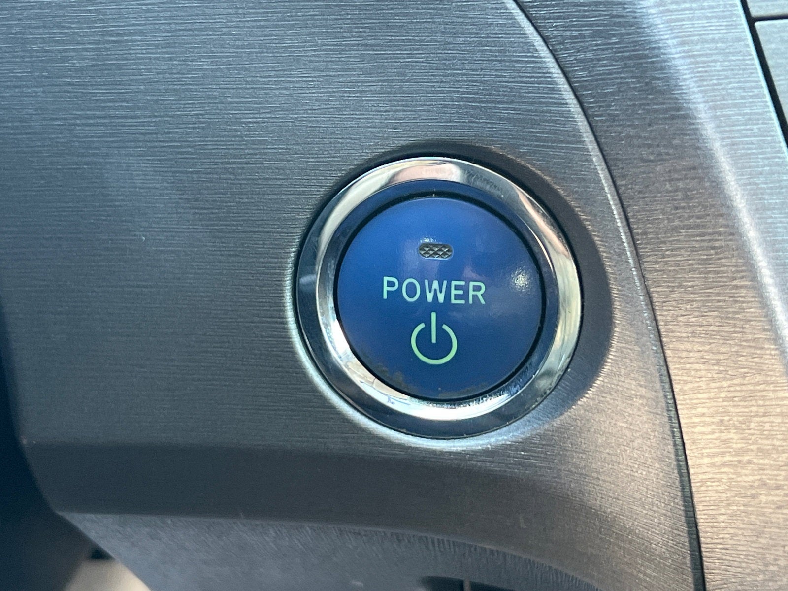 2013 Toyota Prius Plug-in Advanced