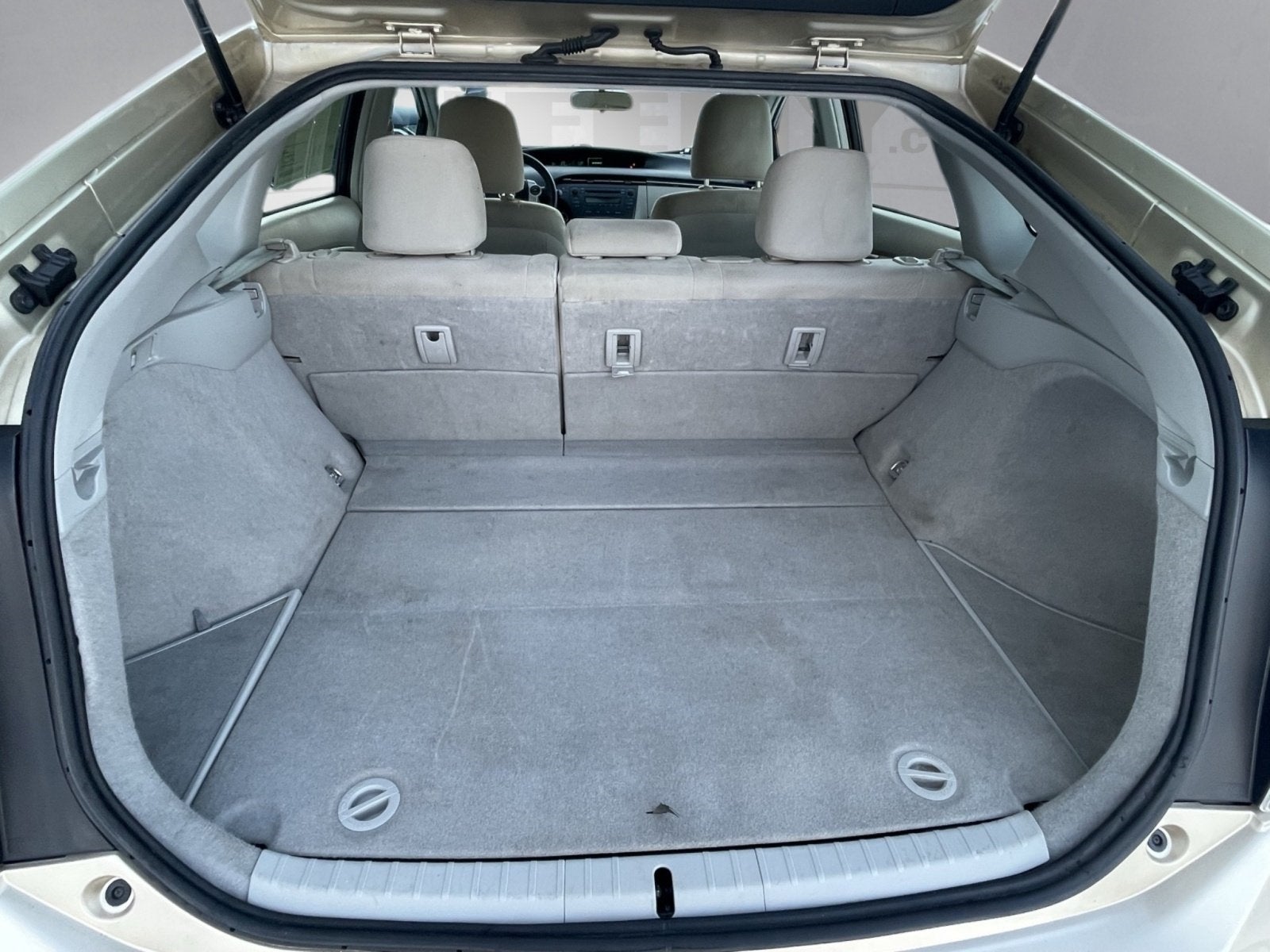 2011 Toyota Prius Two