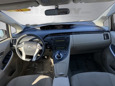 2010 Toyota Prius III