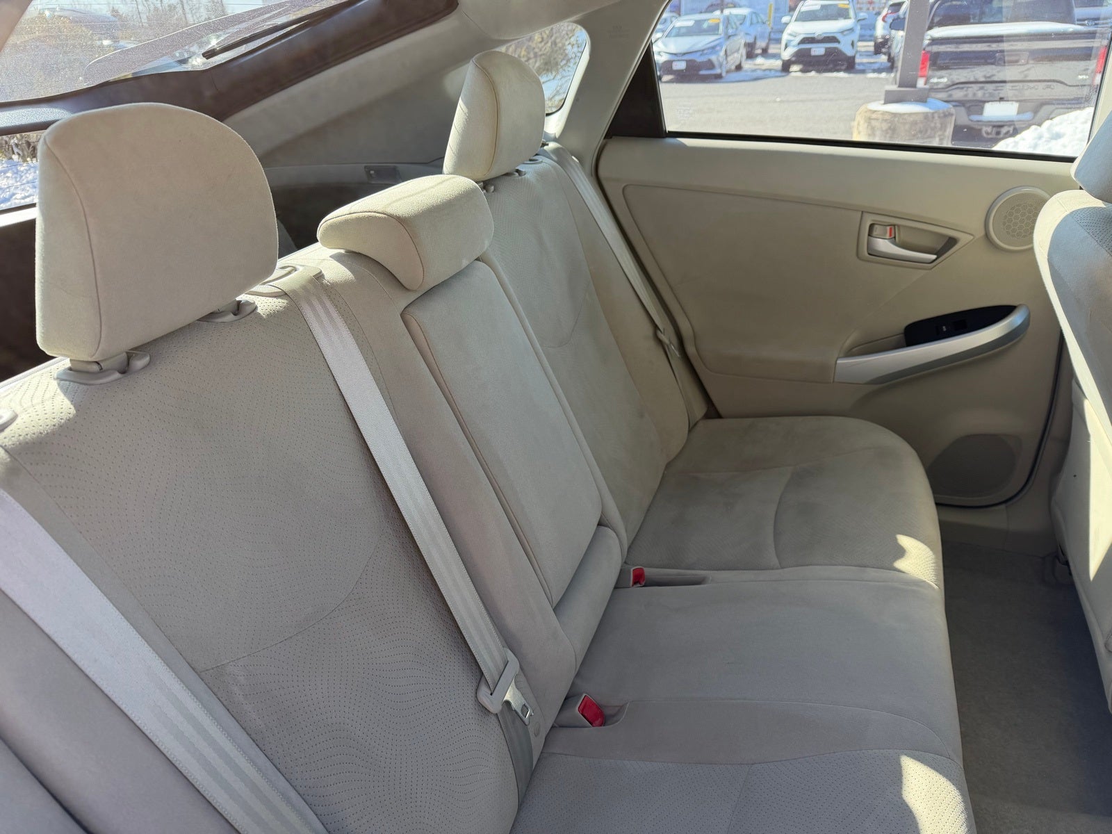 2010 Toyota Prius III