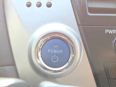 2014 Toyota Prius v Three