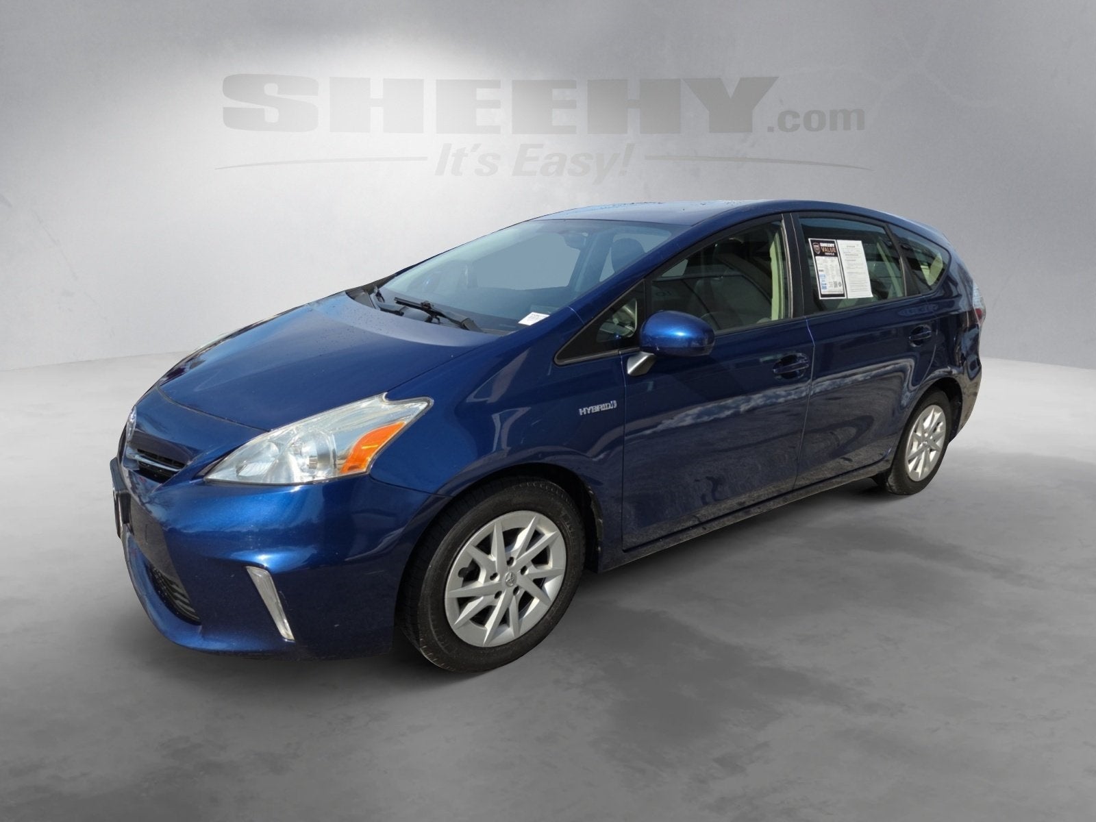 2014 Toyota Prius v Three