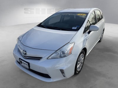 2013 Toyota Prius v Two