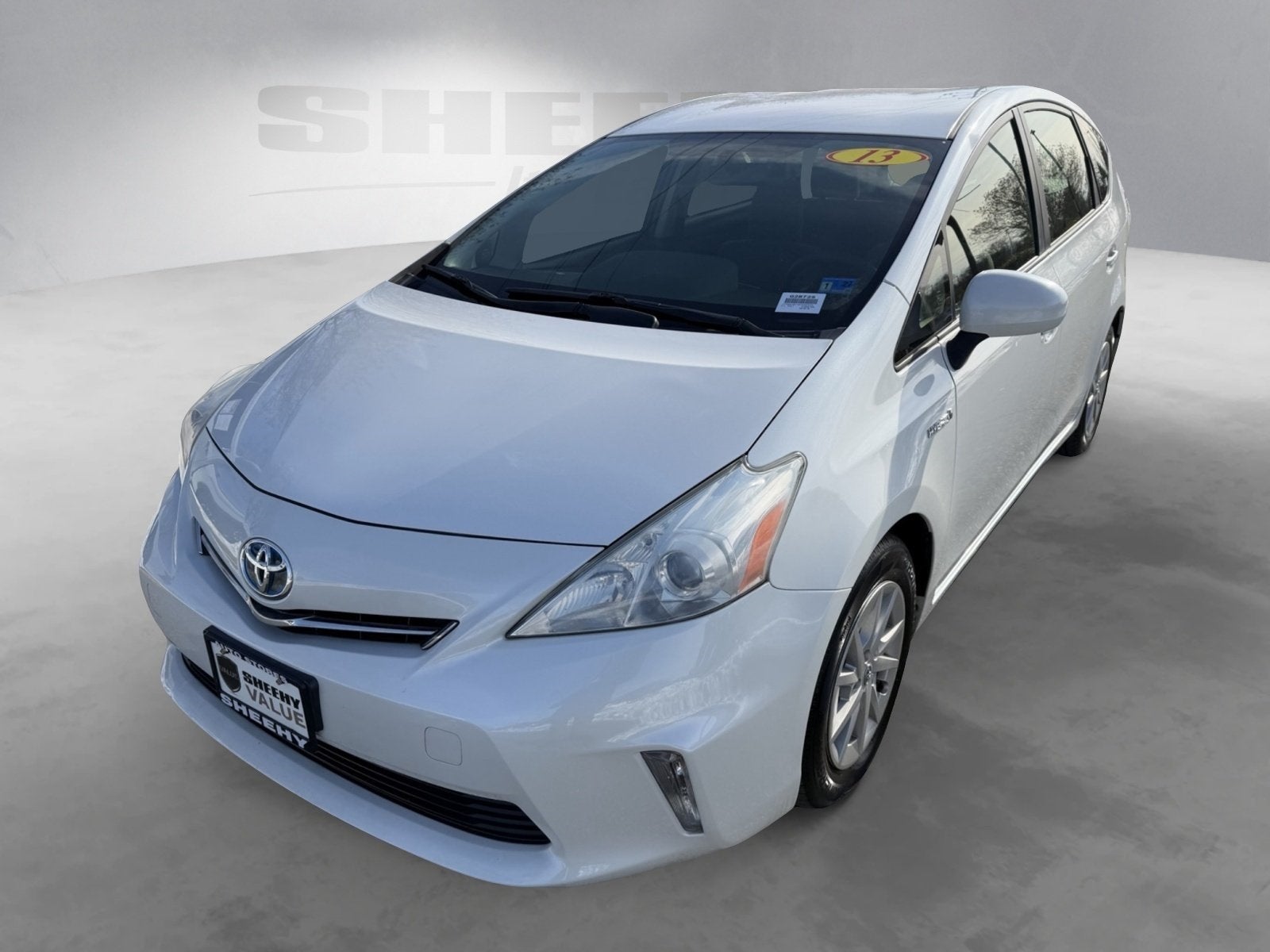 2013 Toyota Prius v Two