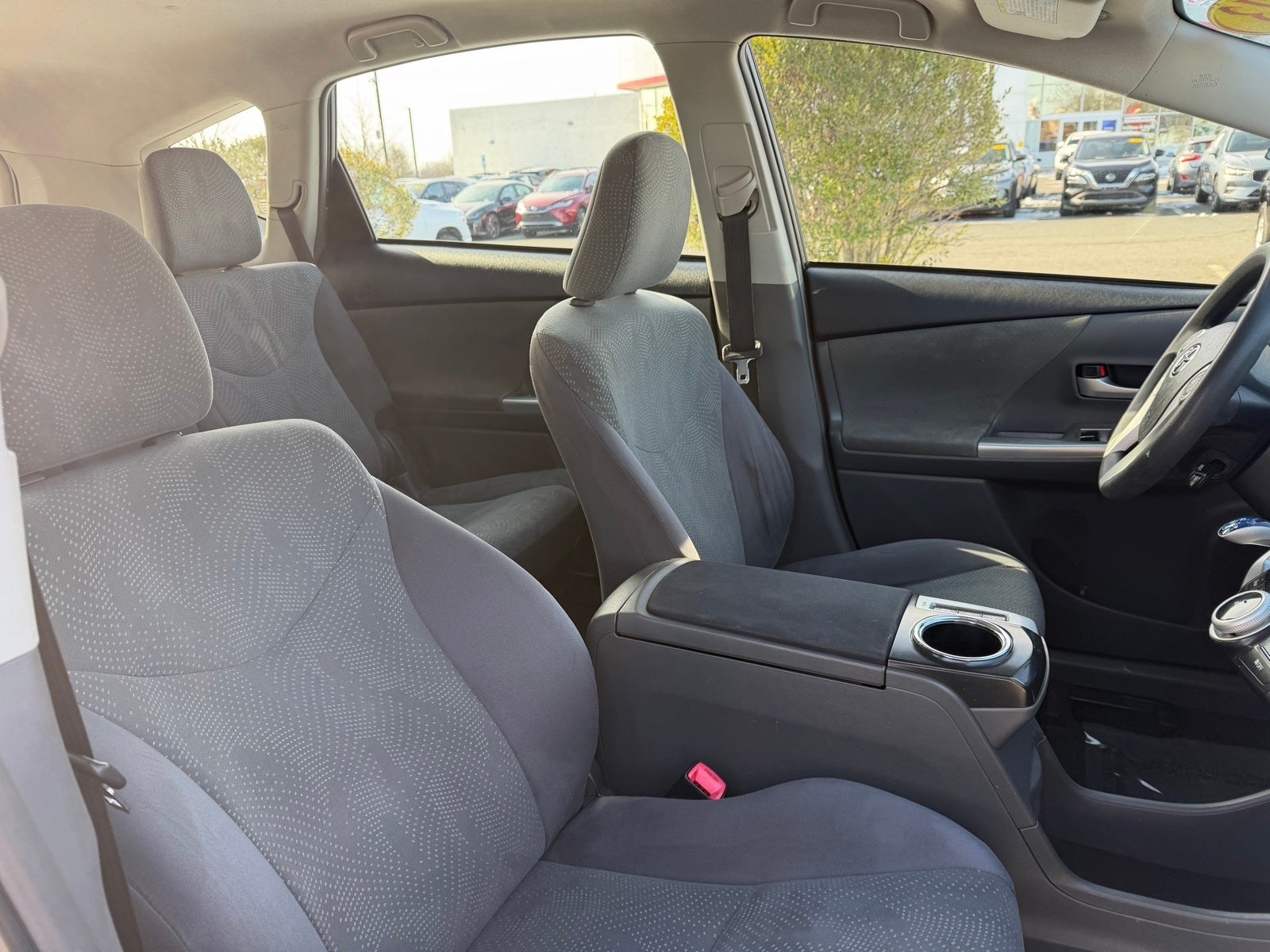 2013 Toyota Prius v Two