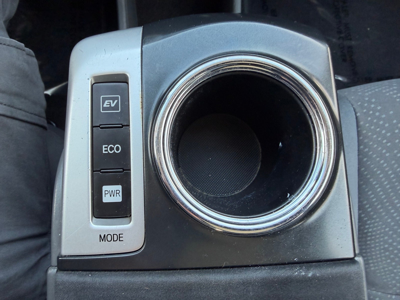 2013 Toyota Prius v Two