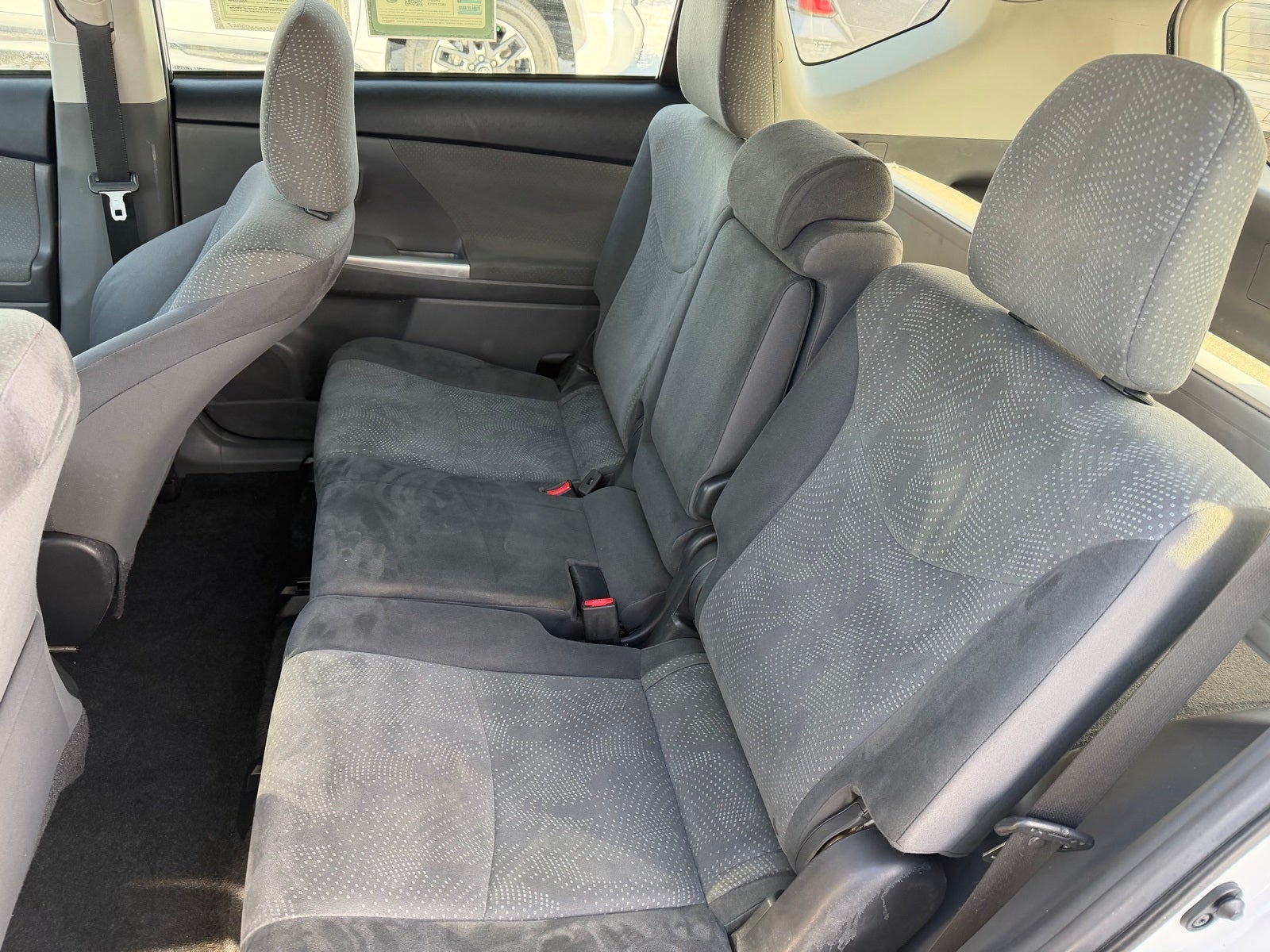 2013 Toyota Prius v Two