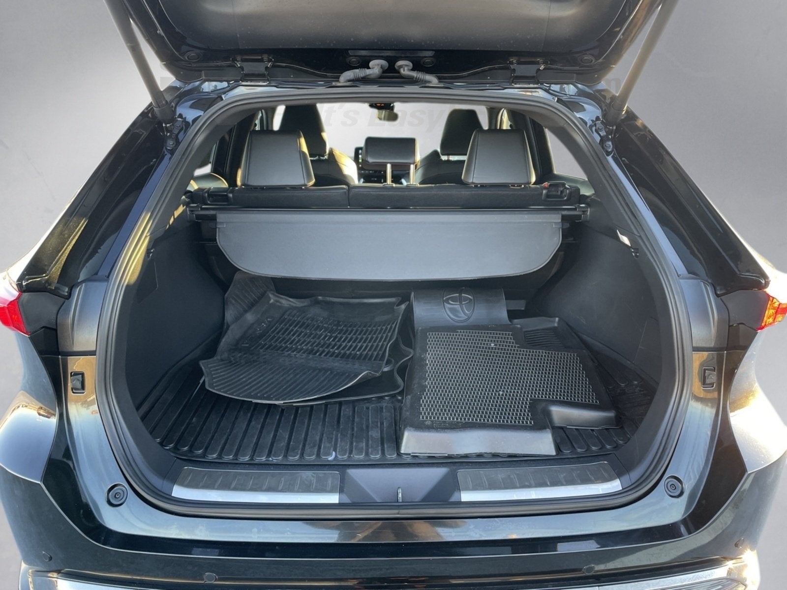 2024 Toyota Venza Nightshade